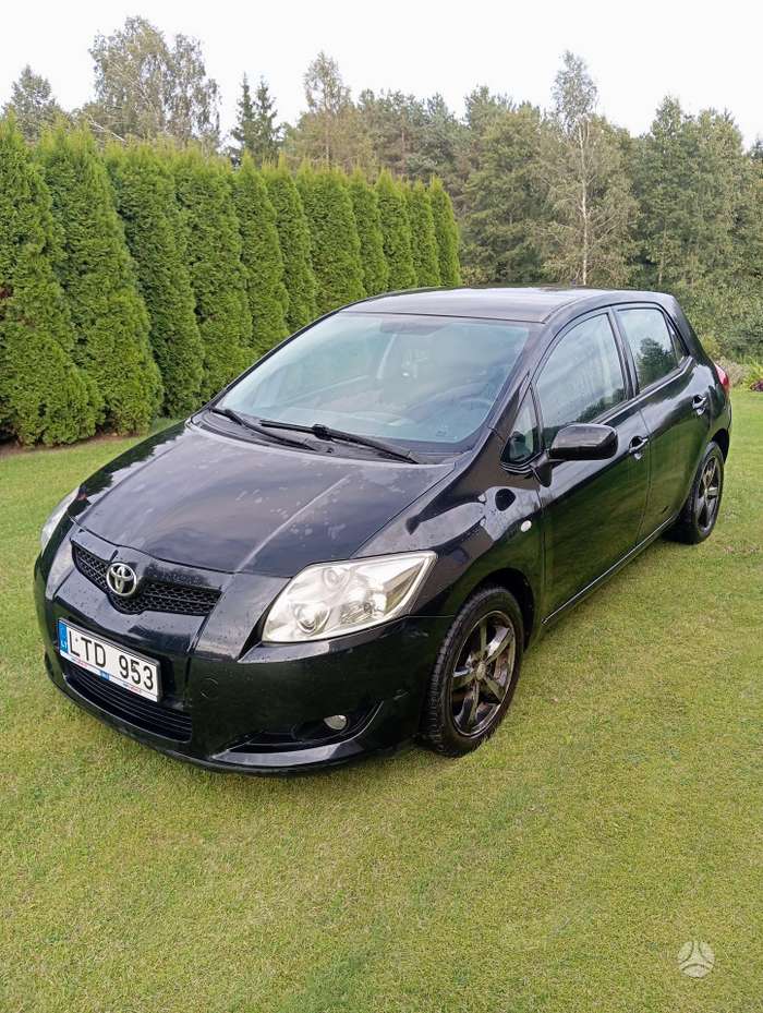 Toyota Auris, 2.0 l., hatchback