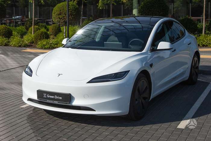 Tesla Model 3, 82 kWh, sedanas