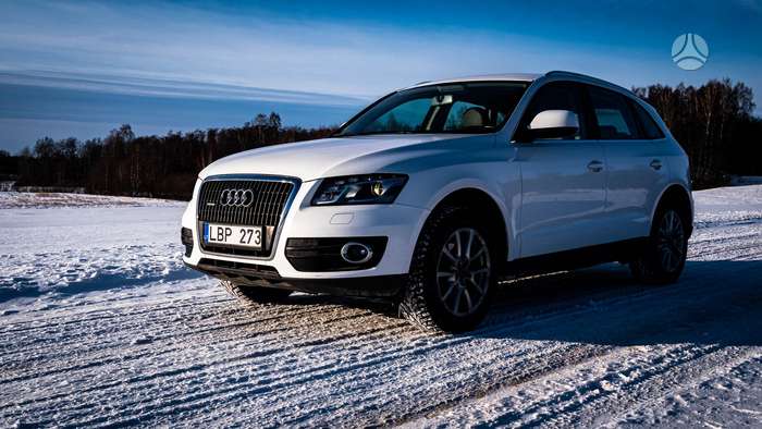 Audi Q5, 2.0 l., off-road / crossover