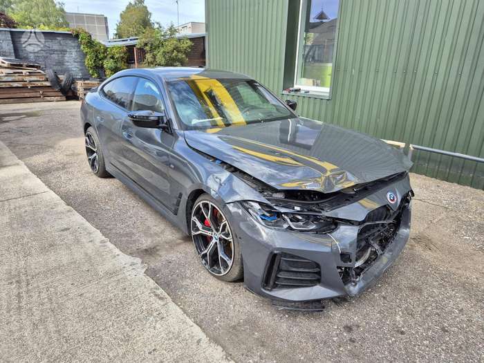 BMW M440, 3.0 l., Хэтчбек