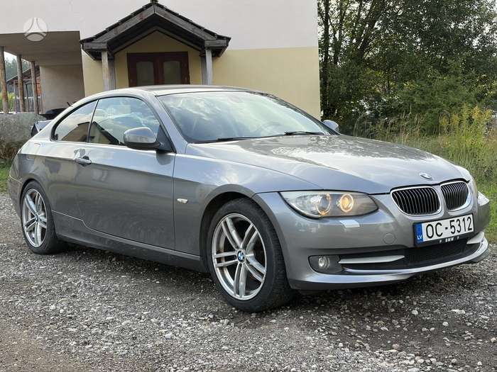 BMW 320, 2.0 l., Купе (coupe)