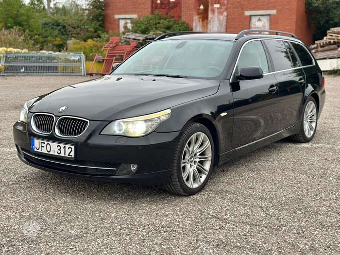 BMW 530, 3.0 l., Универсал