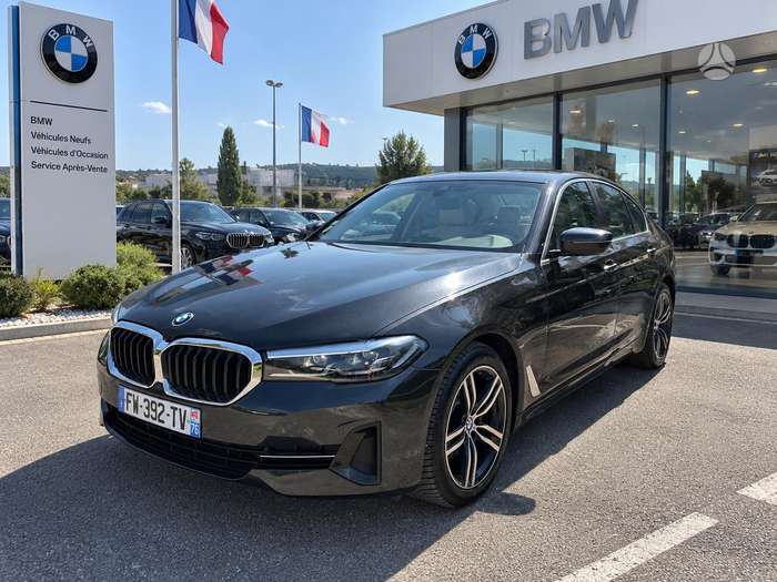 BMW 520, 2.0 l., Седан