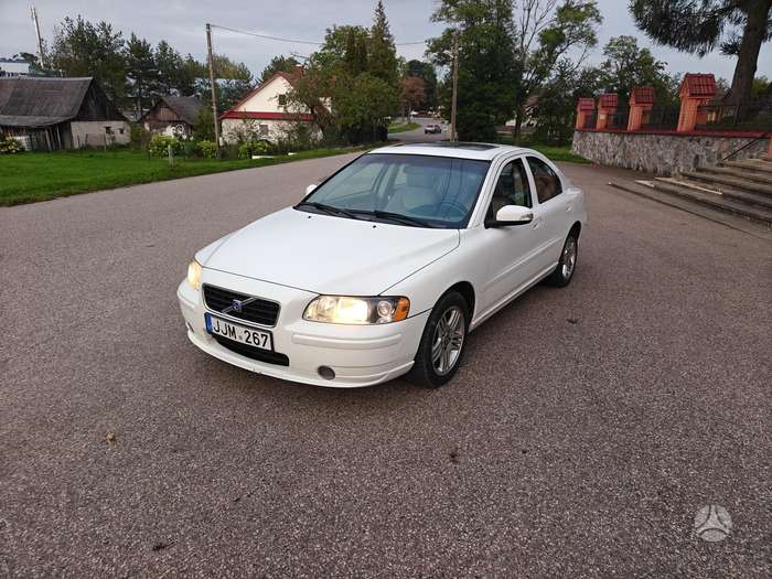 Volvo S60, 2.4 l., Седан