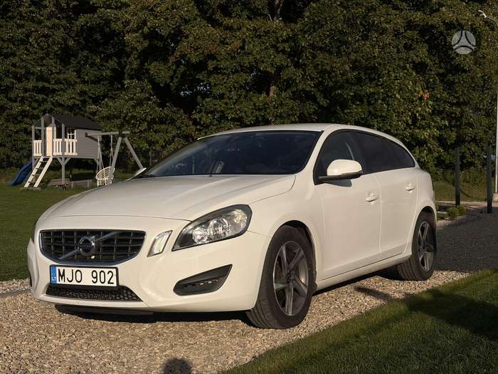 Volvo V60, 2.0 l., Универсал