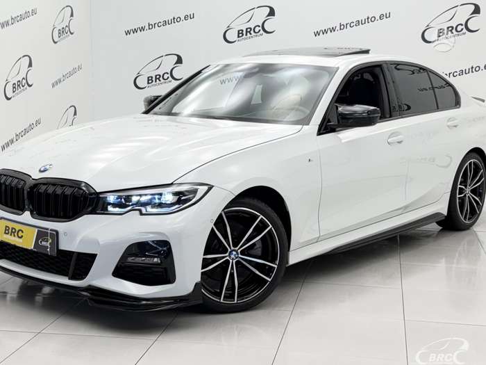 BMW 330, 2.0 l., Седан