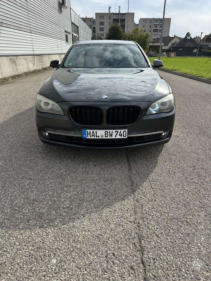 BMW 730, 3.0 l., Седан