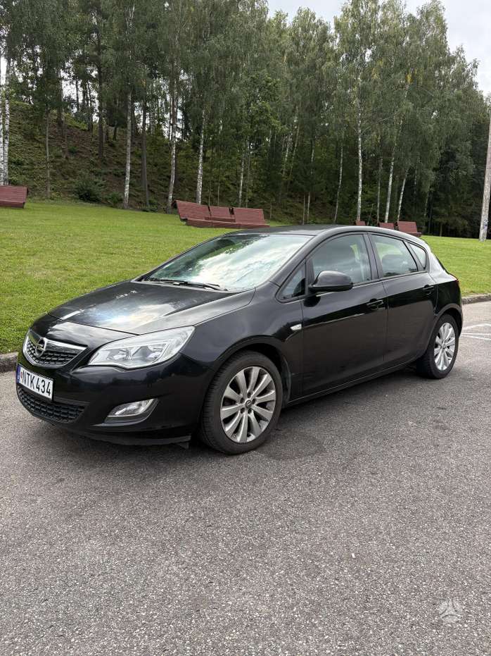 Opel Astra, 1.6 l., hatchback