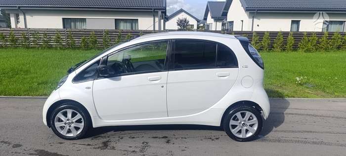 Citroen C-Zero, hečbekas