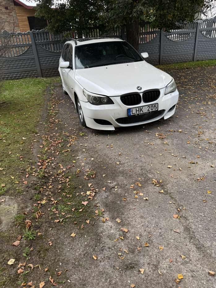 BMW 525, 2.5 l., wagon