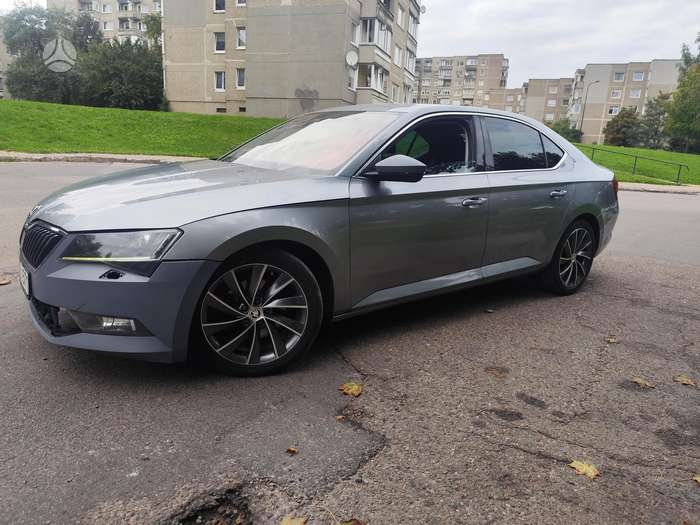 Skoda Superb, 1.8 l., Седан