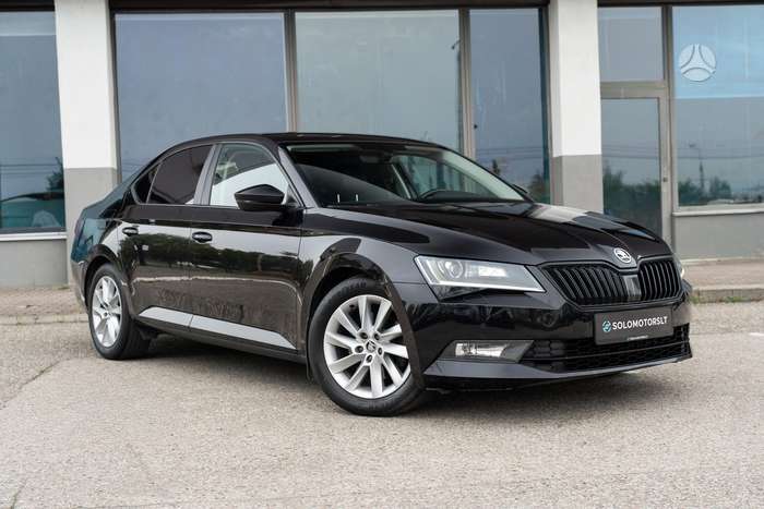 Skoda Superb, 1.8 l., hatchback