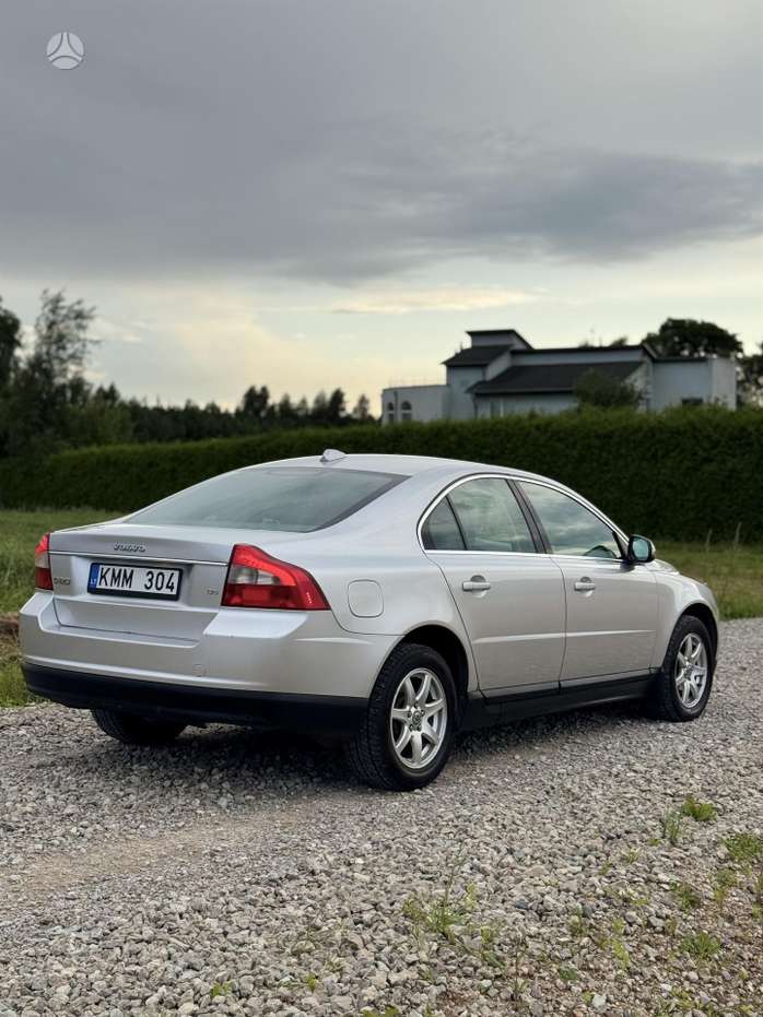 Volvo S80, 2.4 l., Седан