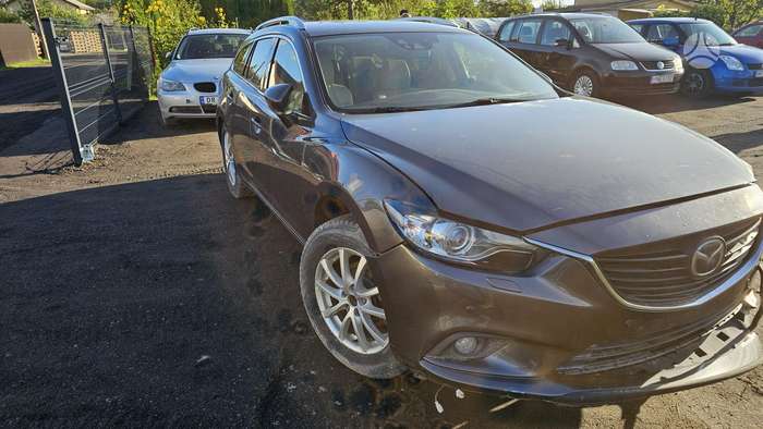 Mazda 6, 2.2 l., wagon