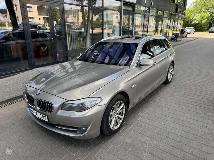 BMW 520, 2.0 l., universalas