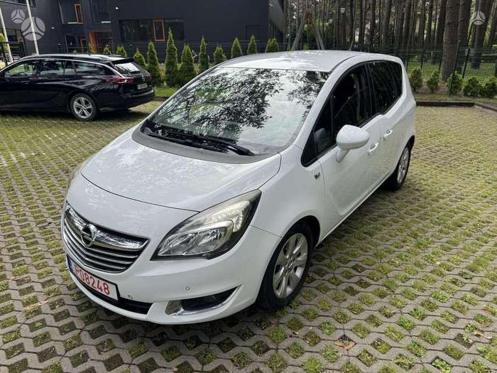 Opel Meriva, 1.3 l., Минивэн