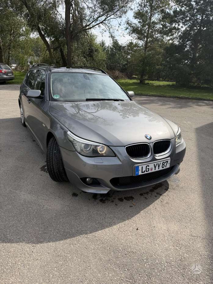 BMW 520, 2.0 l., wagon