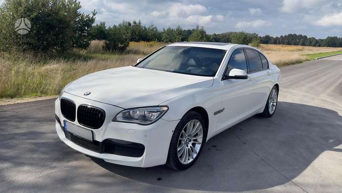 BMW 740, 3.0 l., Седан