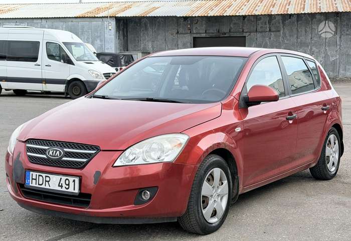 Kia Ceed, 1.4 l., Хэтчбек