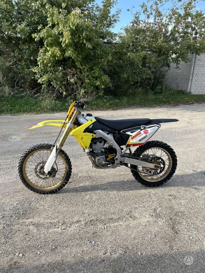 Suzuki RMZ 450cc, motocross