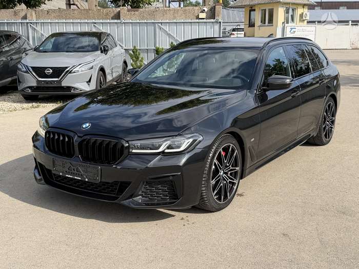 BMW 530, Универсал
