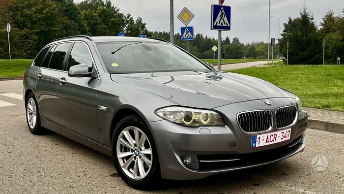 BMW 520, 2.0 l., universalas