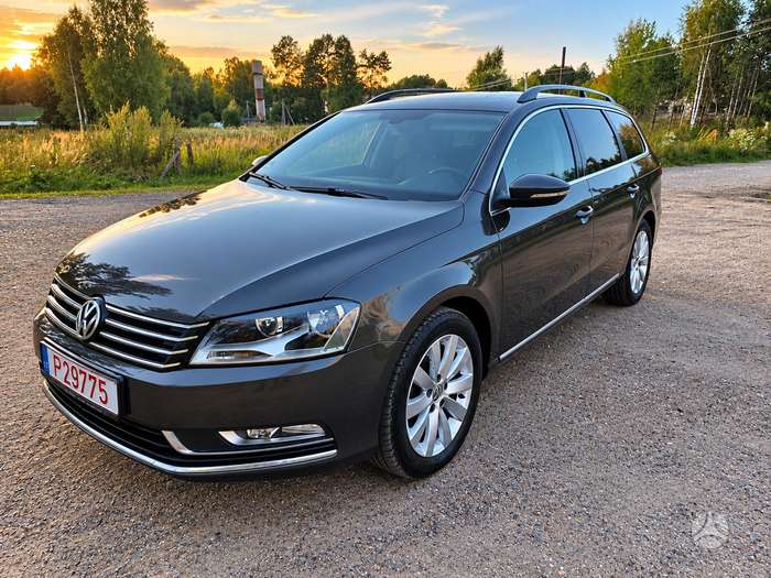Volkswagen Passat, 2.0 l., Универсал