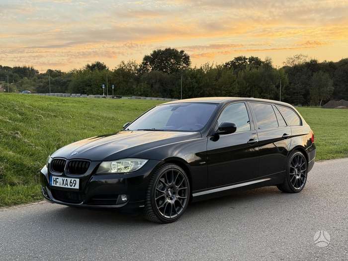BMW 320, 2.0 l., wagon