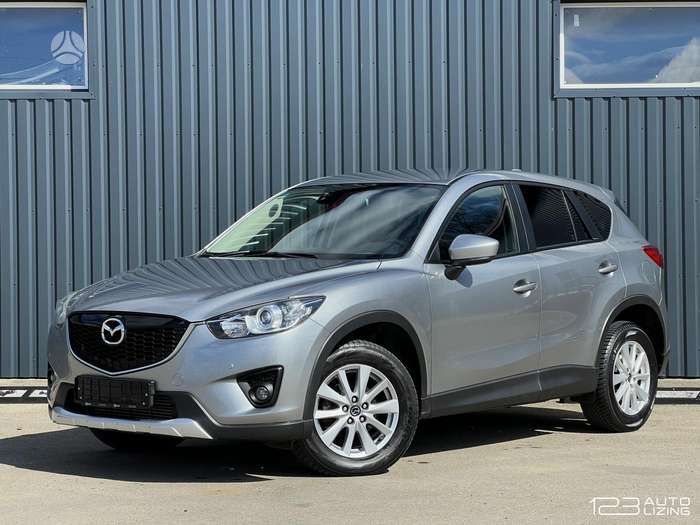 Mazda CX-5, 2.2 l., off-road / crossover