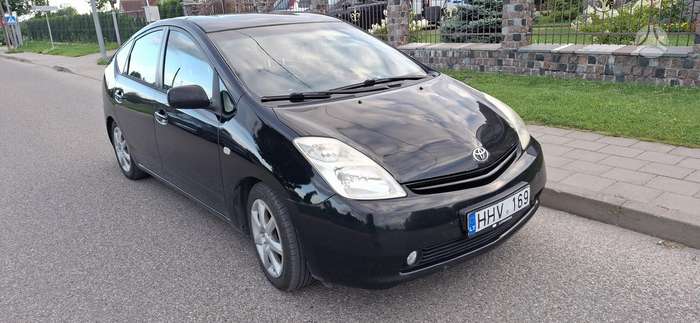 Toyota Prius, hatchback