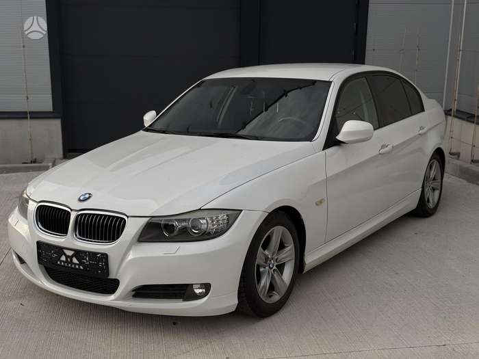 BMW 318, 2.0 l., wagon