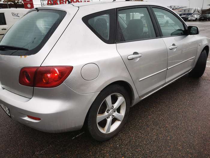 Mazda 3, 1.6 l., Хэтчбек