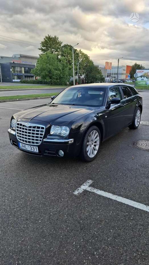 Chrysler 300C, 3.0 l., wagon