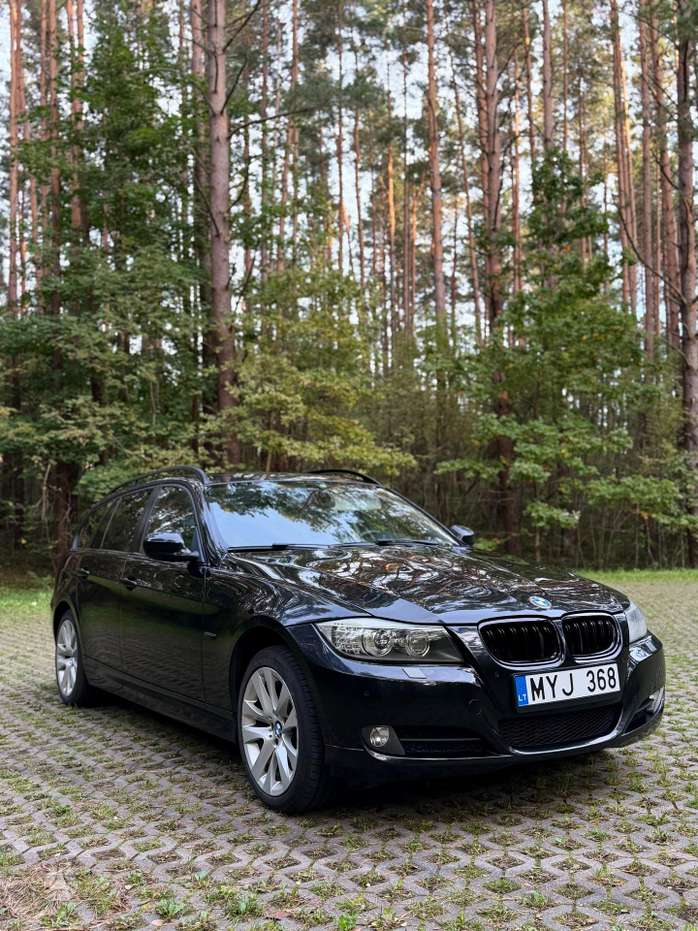 BMW 320, 2.0 l., wagon
