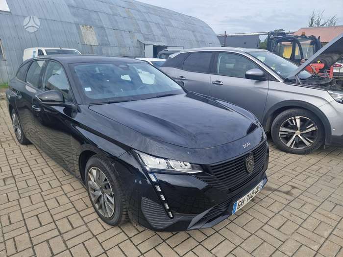 Peugeot 308, 1.2 l., Универсал