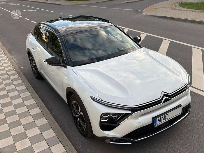 Citroen C5 X, 1.2 l., hatchback