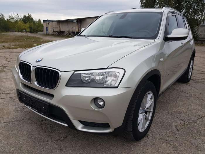 BMW X3, 2.0 l., off-road / crossover