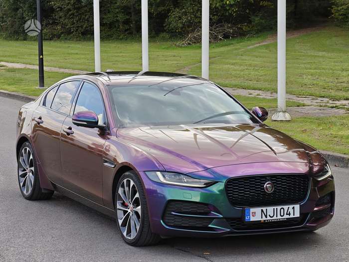 Jaguar XE, 2.0 l., Седан