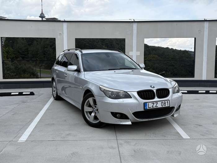 BMW 530, 3.0 l., wagon
