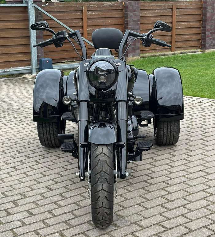 Harley-Davidson FLRT 1868cc, tricikli