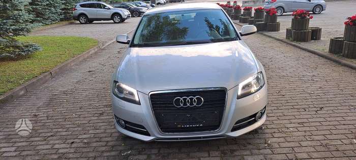 Audi A3, 1.6 l., Хэтчбек