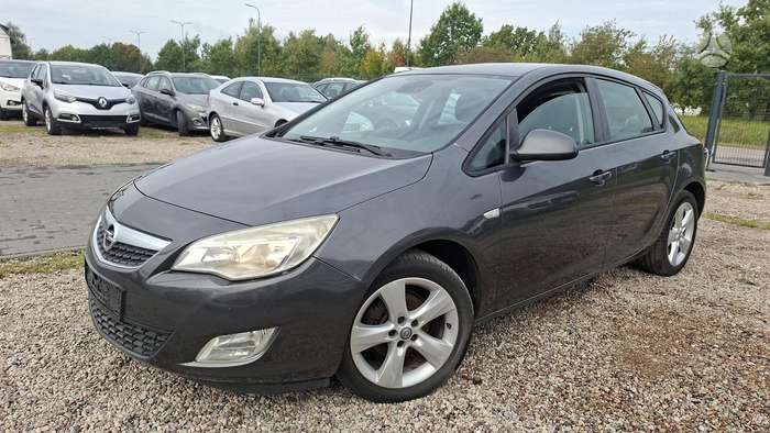 Opel Astra, 1.4 l., hatchback