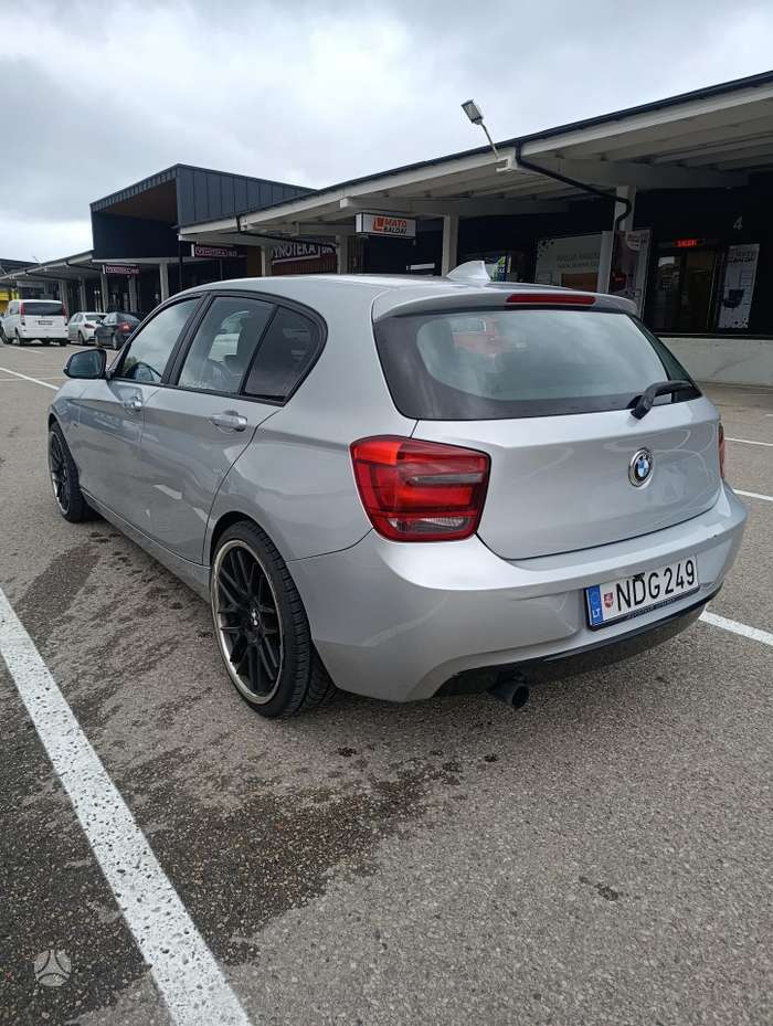 BMW 118, 2.0 l., hatchback