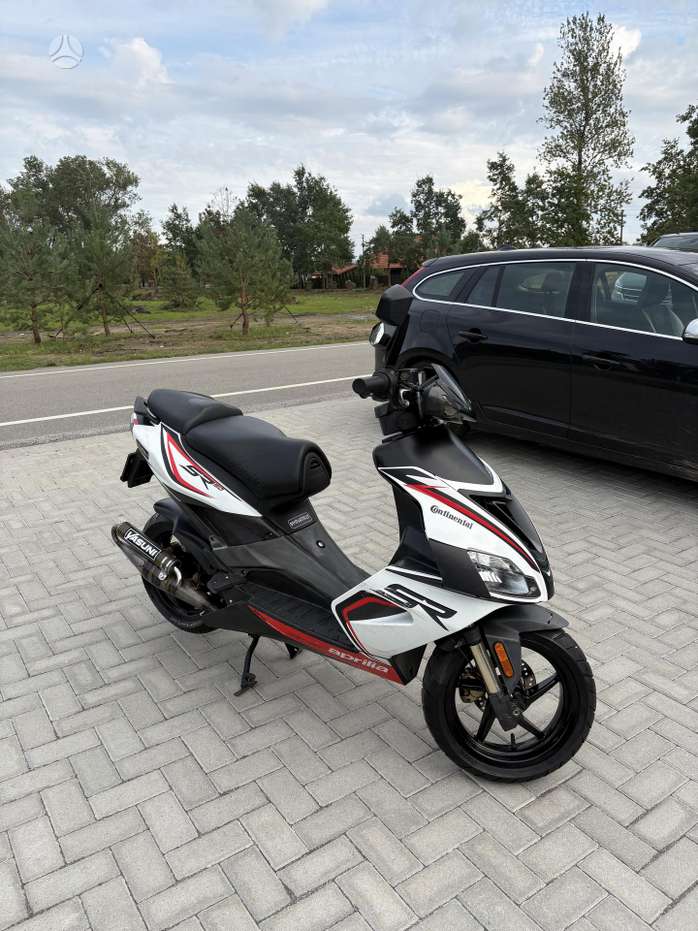 Aprilia SR 49cc, мотороллеры / мопеды