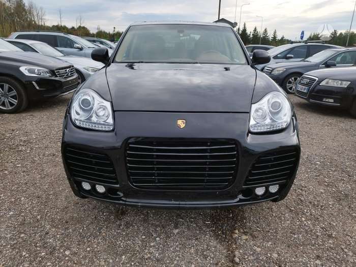 Porsche Cayenne, 3.2 l., off-road / crossover