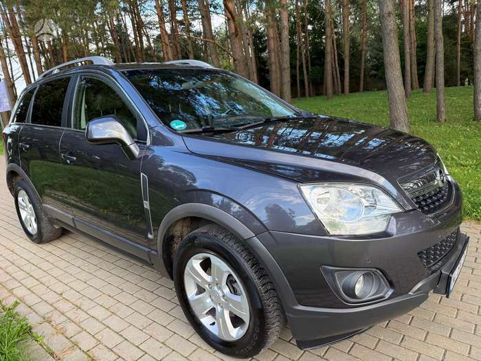 Opel Antara, 2.2 l., off-road / crossover