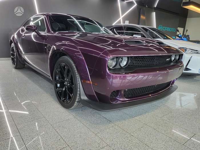Dodge Challenger, 5.7 l., coupe