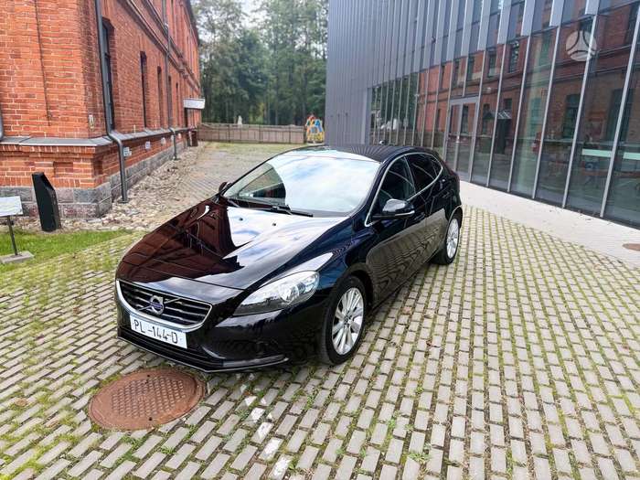 Volvo V40, 1.6 l., Хэтчбек