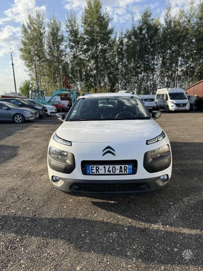 Citroen C4 Cactus, 1.2 l., Хэтчбек