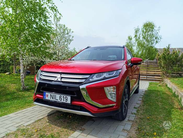 Mitsubishi Eclipse Cross, 1.5 l., off-road / crossover